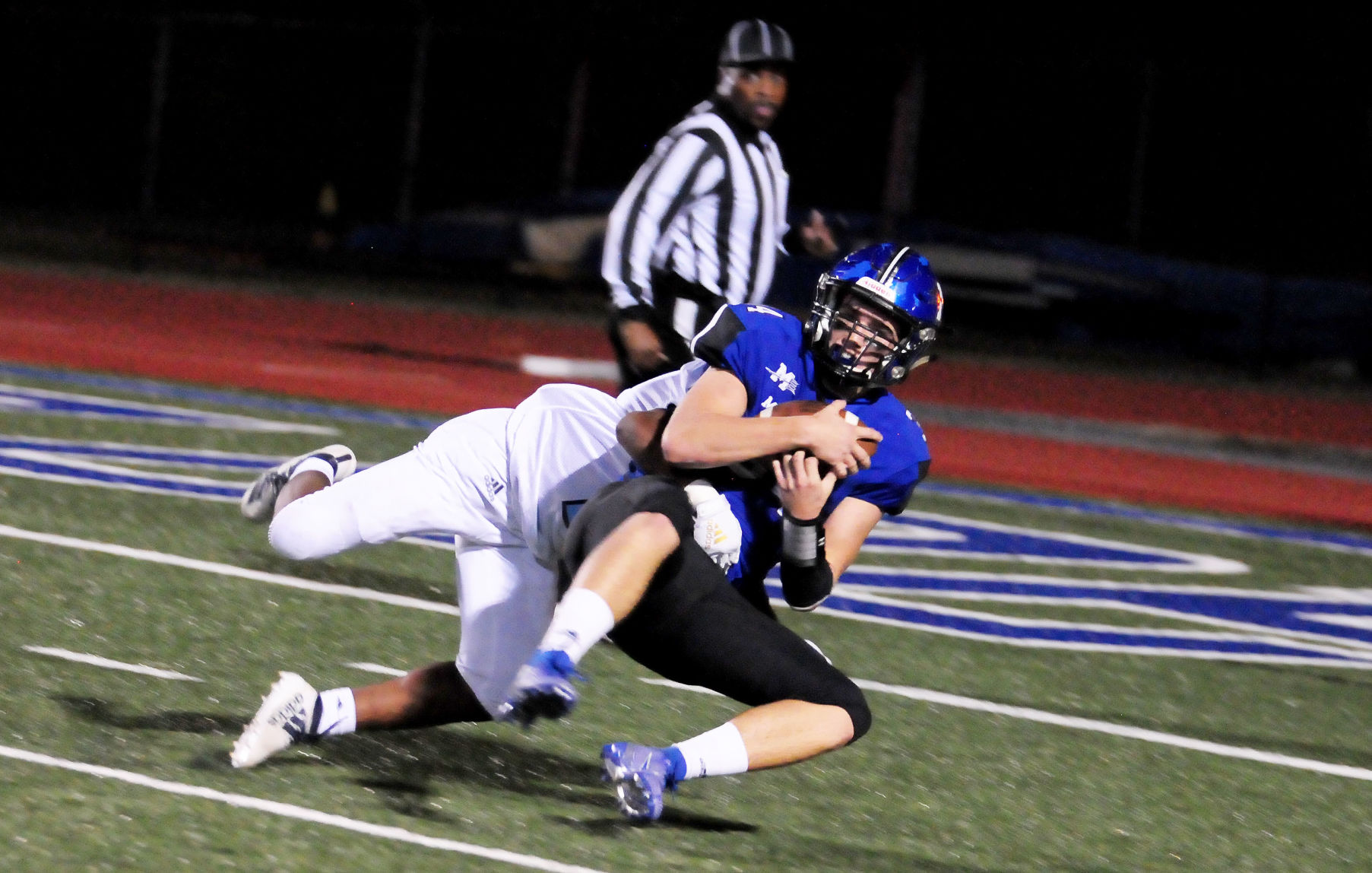 Mooresville-Hopewell football
